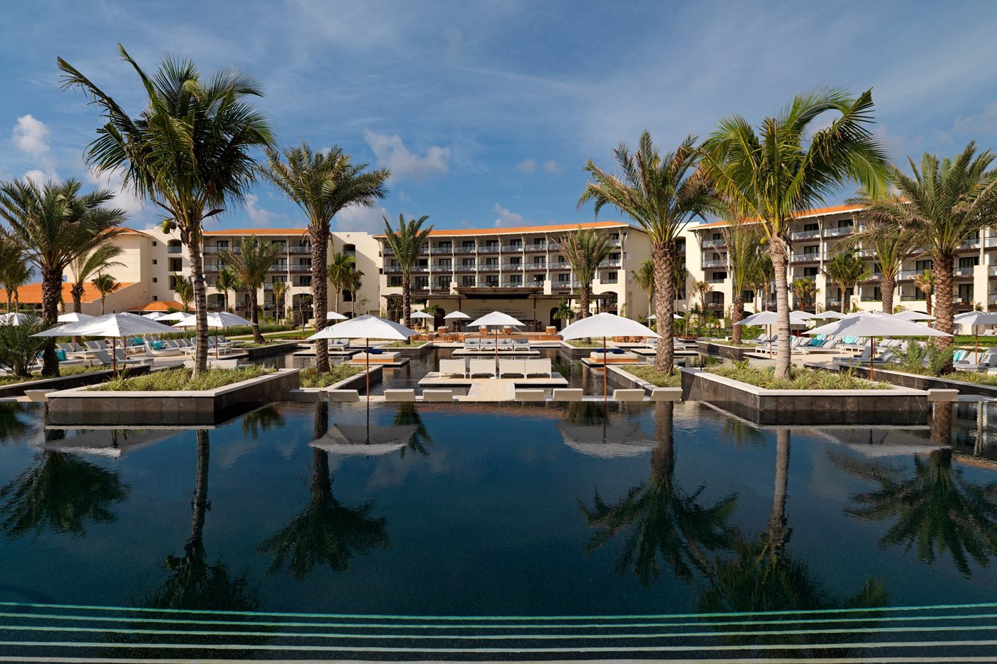 RIV-Unico-Hotel-Riviera-Maya-Pool-La-Unica-003
