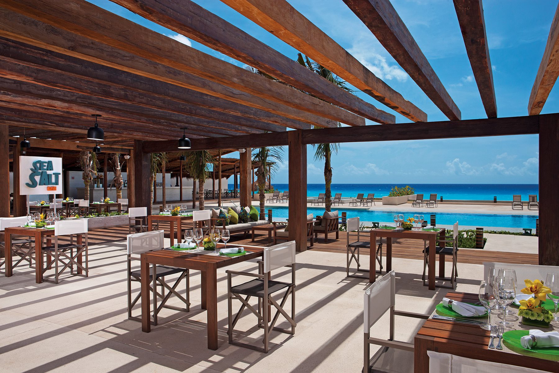 CUN_SecretsTheVine_Resto-SeaSalt