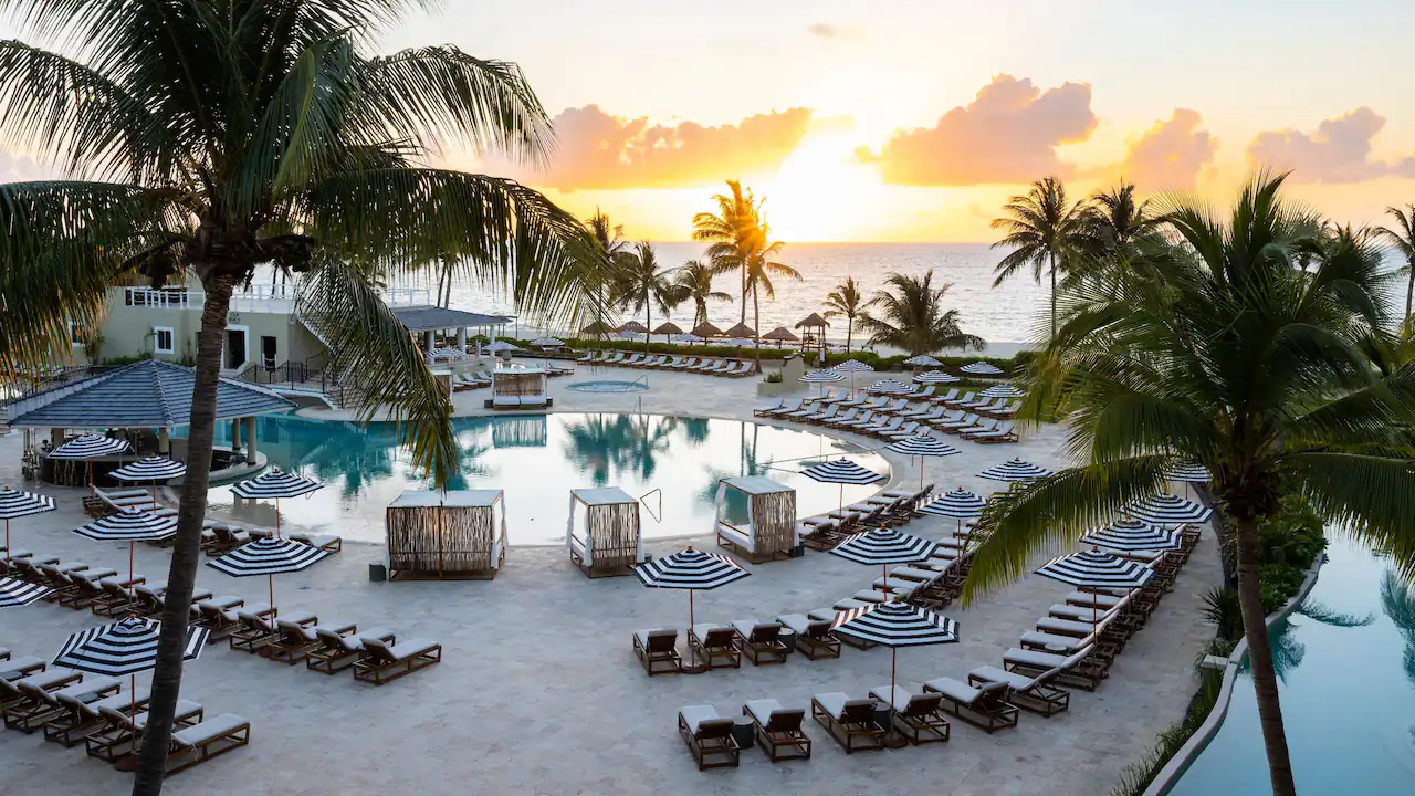 CANIA-P0044-Main-Pool-Deck-Chairs.16x9