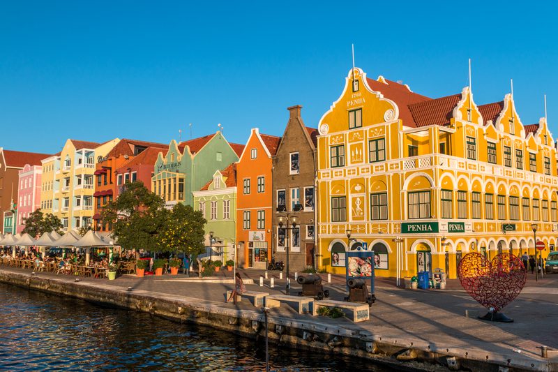 Découvrez Curaçao, un trésor tropical !