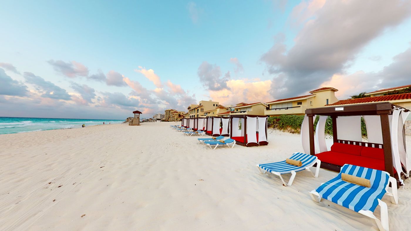 cun-grand-park-royal-beach-01
