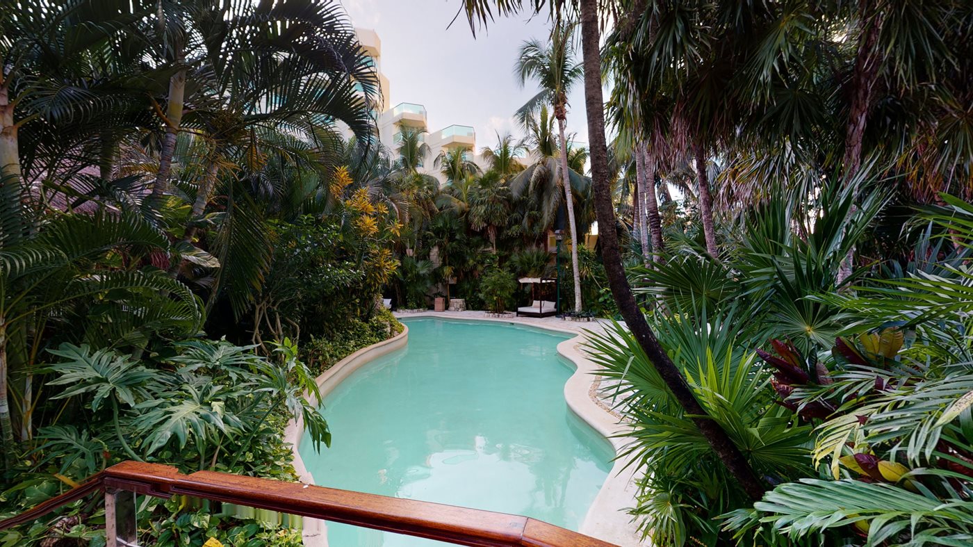 czm-grand-park-royal-cozumel-pool-03