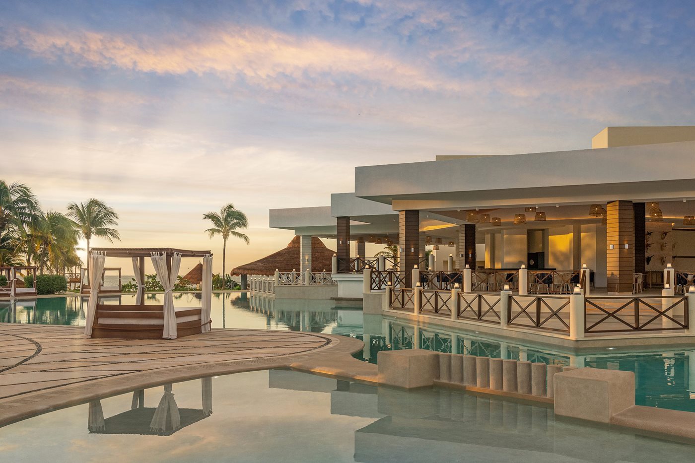 riv-hyatt-ziva-riviera-cancun-pool-04
