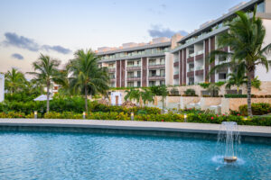 Majestic Elegance Costa Mujeres