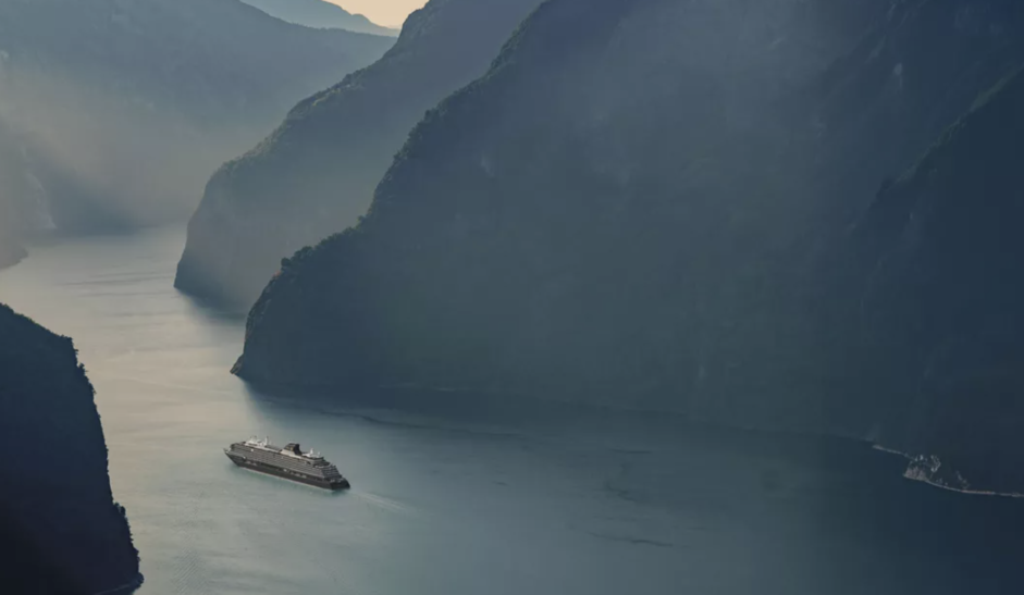 Explora Journeys : An Invitation to Celebrate · jusqu’à 30 % off